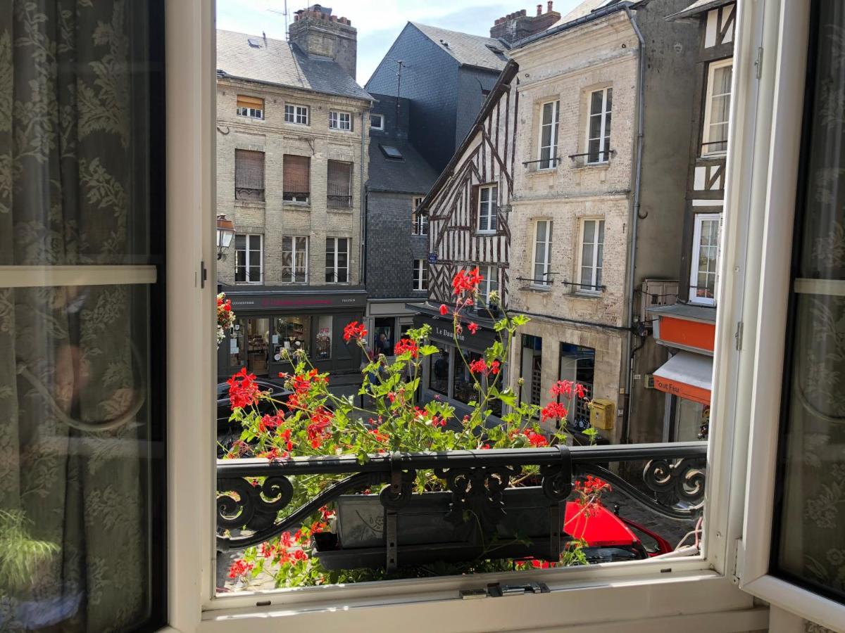 Le Studio Champlain Honfleur Exterior foto